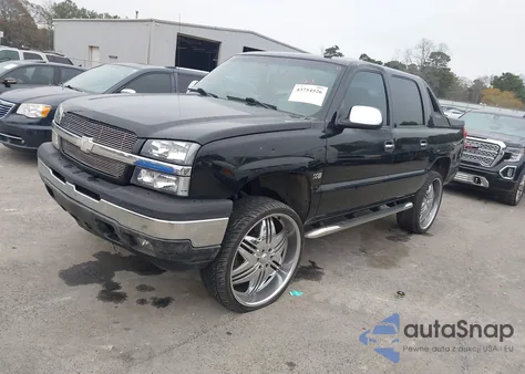 2005 Chevrolet Avalanche 1500 Ls из США, поврежденный, VIN 3GNEC12Z35G165453